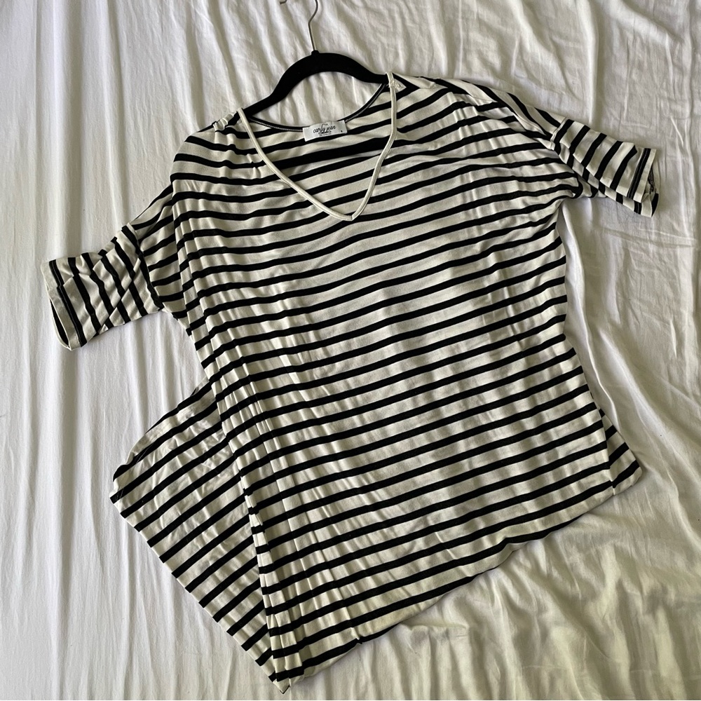 Carly Jean Los Angeles midi v neck dress small